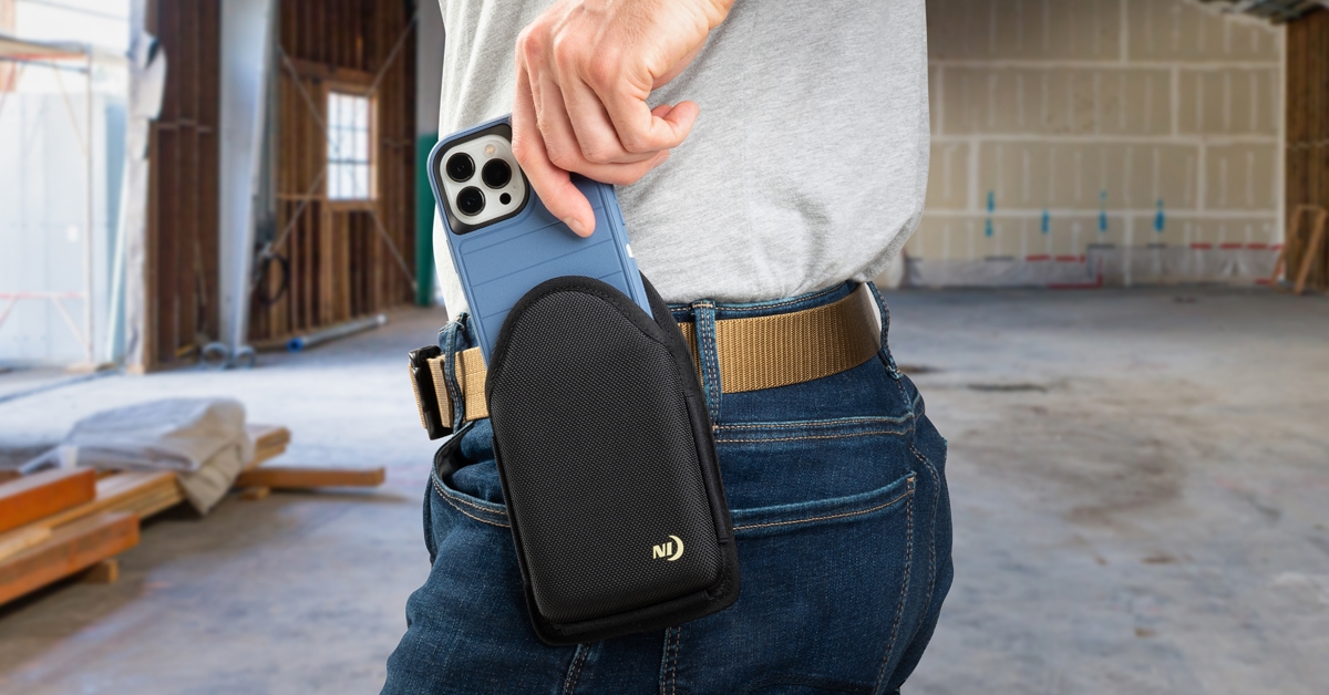 Grabbing phone from  Clip Case Hardshell™ Universal QuickSlide Holster 